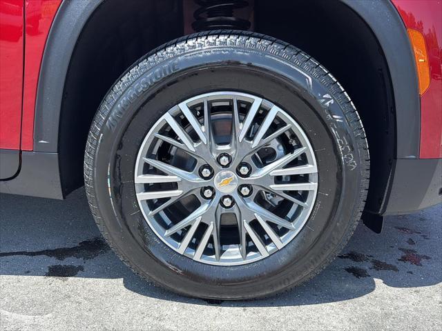 new 2025 Chevrolet Traverse car, priced at $44,805