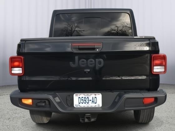 used 2022 Jeep Gladiator car, priced at $31,995