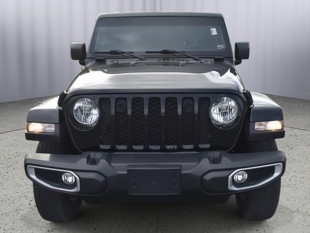 used 2022 Jeep Gladiator car, priced at $31,995