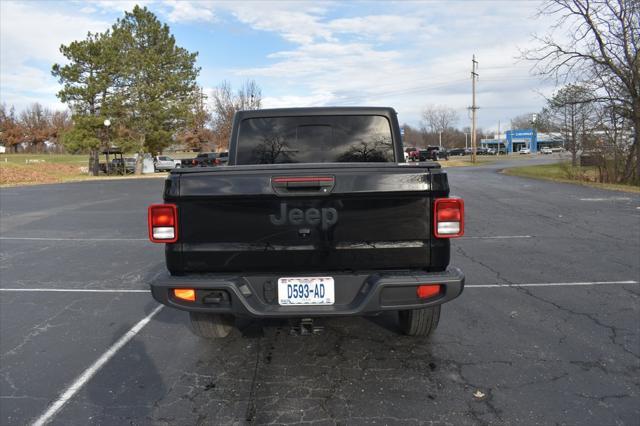 used 2022 Jeep Gladiator car, priced at $33,339