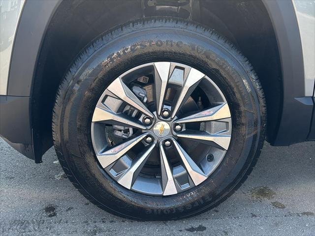new 2025 Chevrolet Equinox car