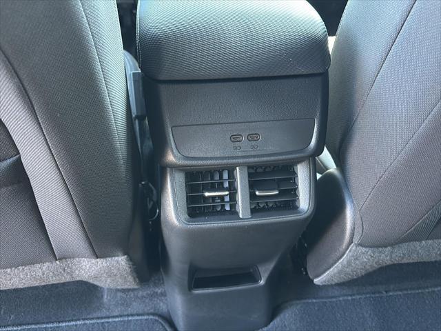 new 2025 Chevrolet Equinox car