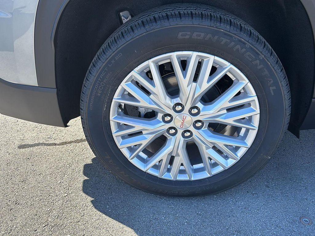 new 2026 GMC Acadia car, priced at $51,475