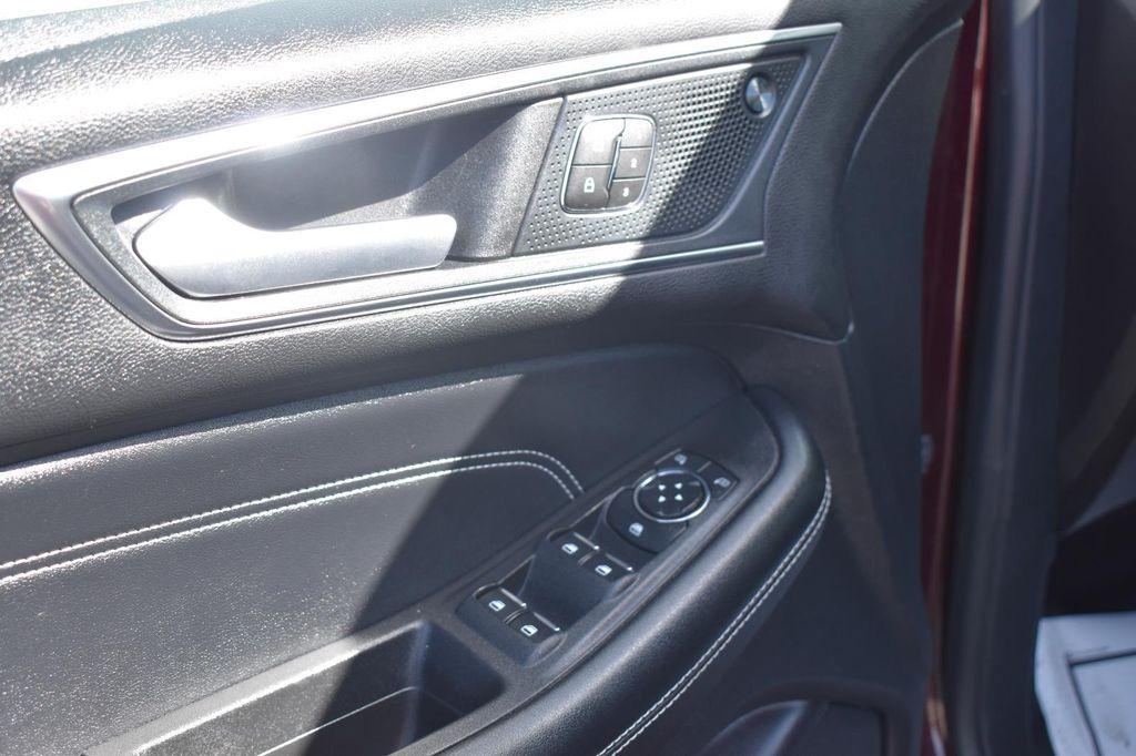used 2022 Ford Edge car, priced at $29,795