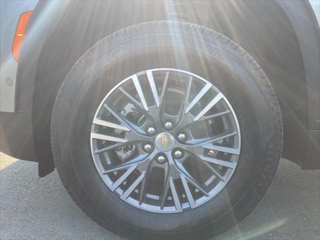 new 2025 Chevrolet Traverse car, priced at $47,925