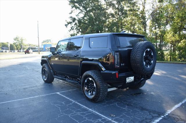 new 2025 GMC HUMMER EV SUV car