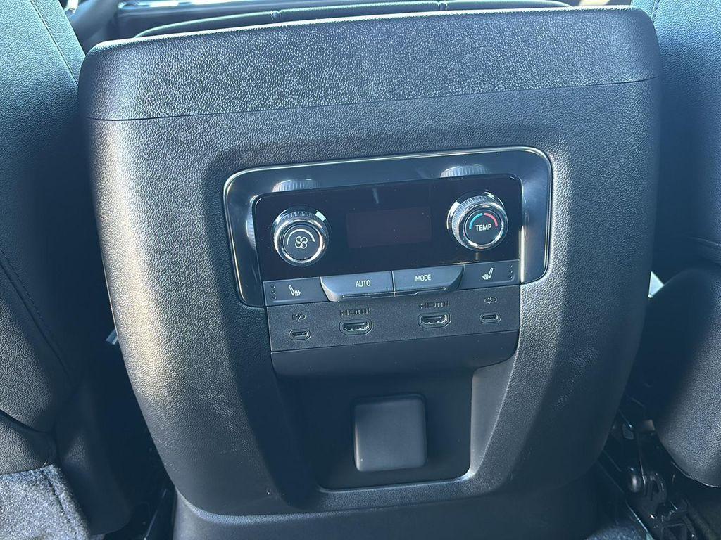 new 2026 Chevrolet Suburban car