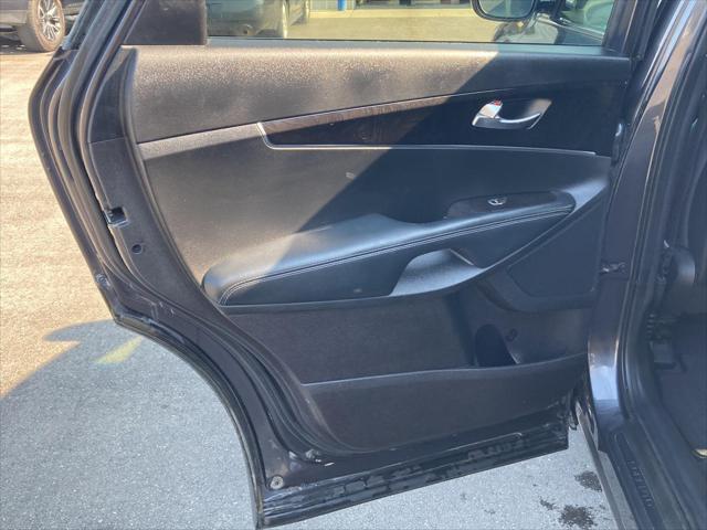 used 2018 Kia Sorento car, priced at $10,899