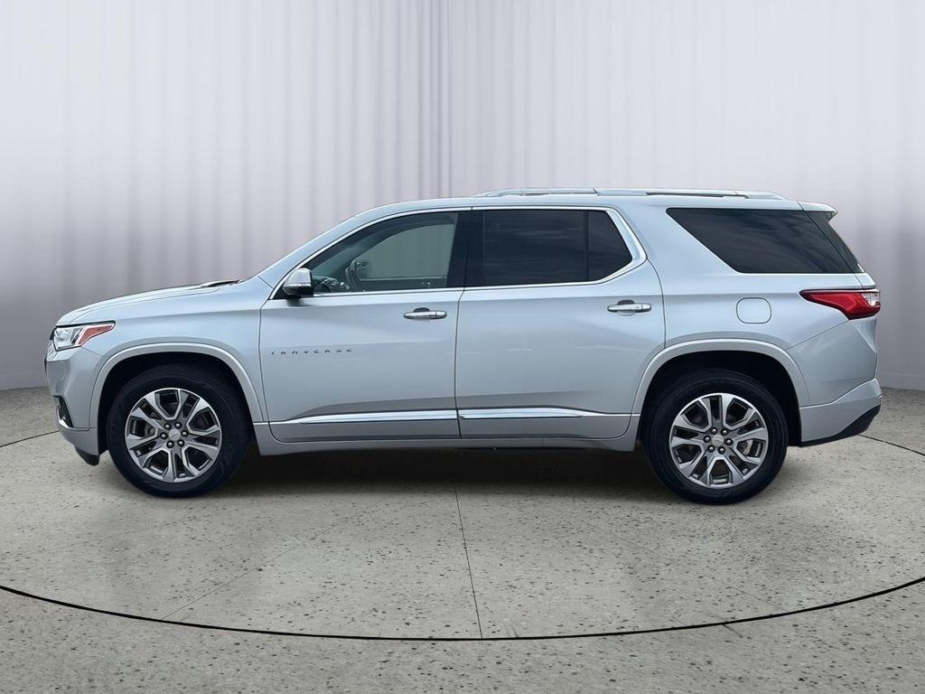 used 2020 Chevrolet Traverse car, priced at $27,995