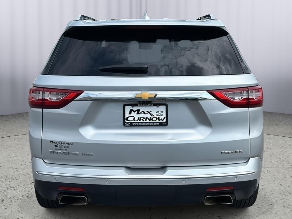 used 2020 Chevrolet Traverse car, priced at $27,995