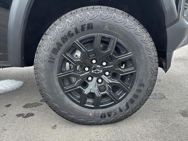 new 2025 Chevrolet Colorado car