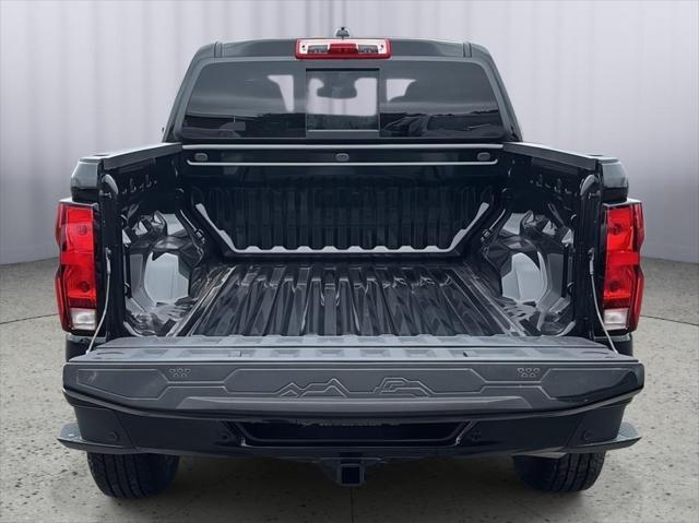 new 2025 Chevrolet Colorado car