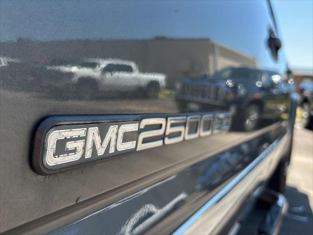 used 2002 GMC Sierra 2500 car, priced at $15,695