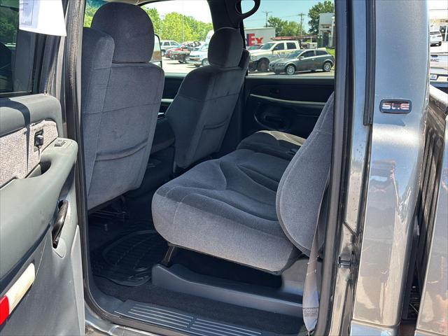 used 2002 GMC Sierra 2500 car, priced at $15,695