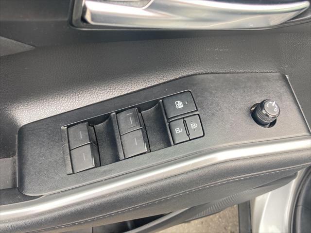 used 2021 Toyota Highlander car, priced at $33,595