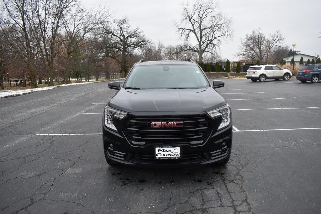 new 2024 GMC Terrain car