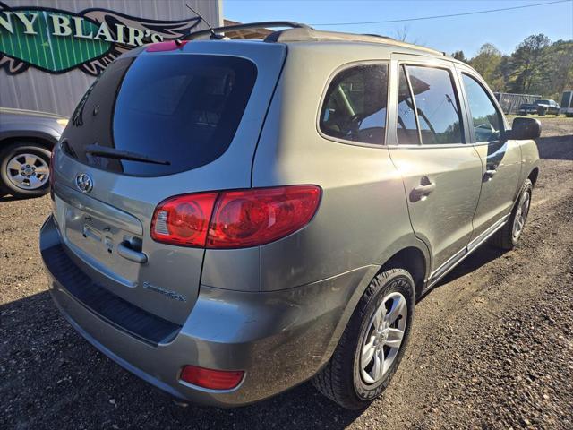 used 2009 Hyundai Santa Fe car, priced at $5,498