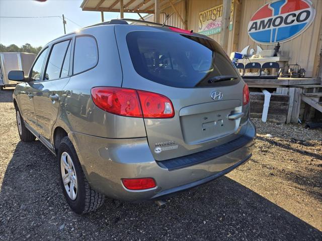 used 2009 Hyundai Santa Fe car, priced at $5,498