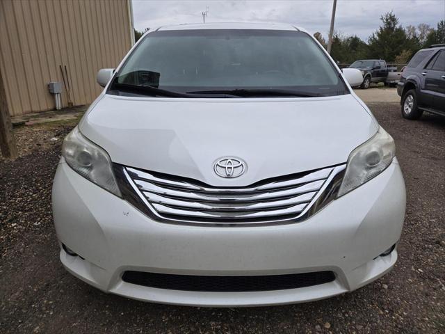 used 2015 Toyota Sienna car, priced at $12,998