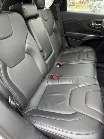 used 2019 Jeep Cherokee car, priced at $17,400