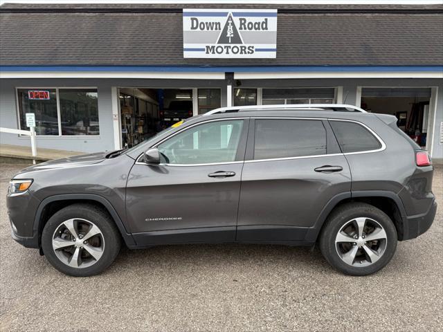 used 2019 Jeep Cherokee car, priced at $17,400