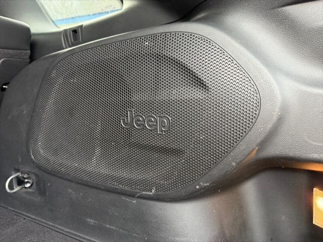 used 2019 Jeep Cherokee car, priced at $17,400