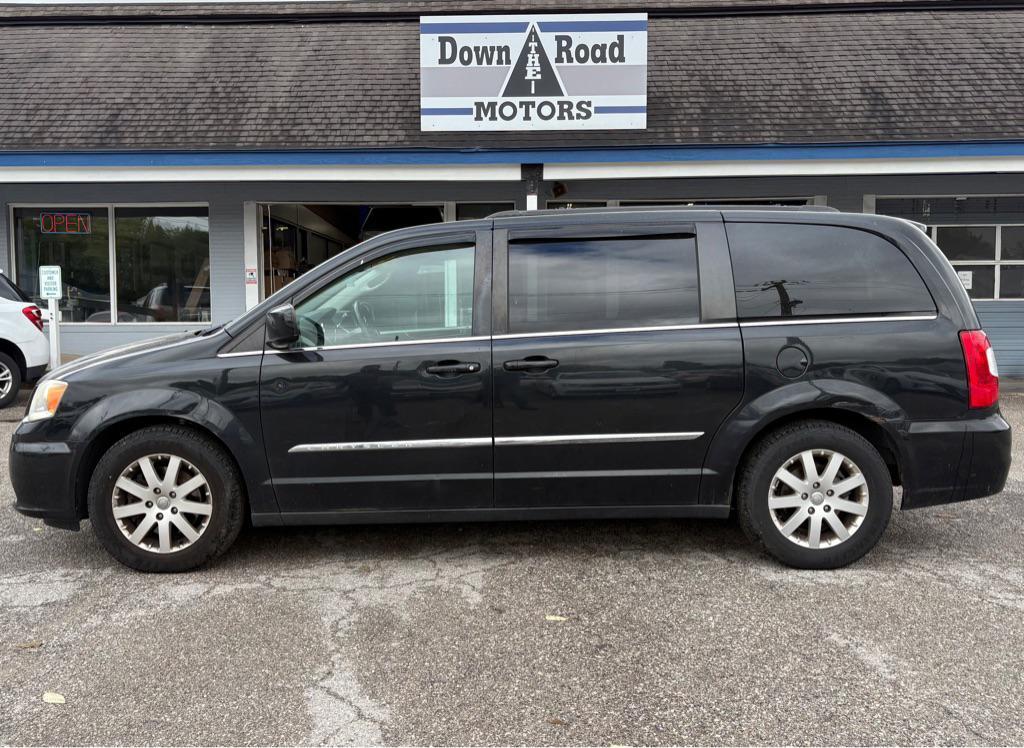 used 2013 Chrysler Town & Country car, priced at $1,700