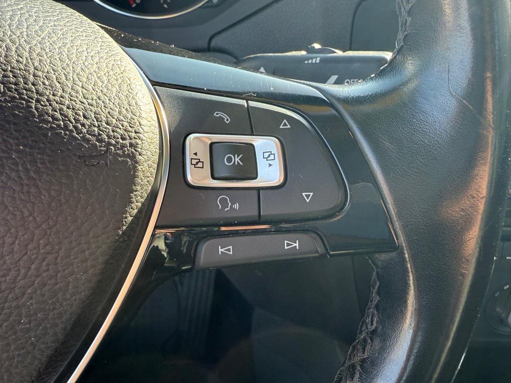 used 2017 Volkswagen Jetta car, priced at $10,000