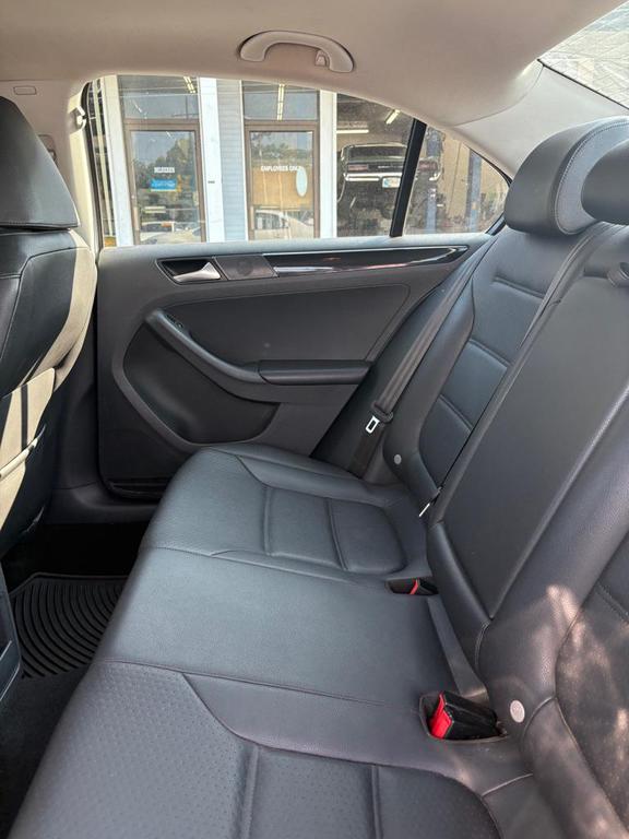 used 2016 Volkswagen Jetta car, priced at $11,150
