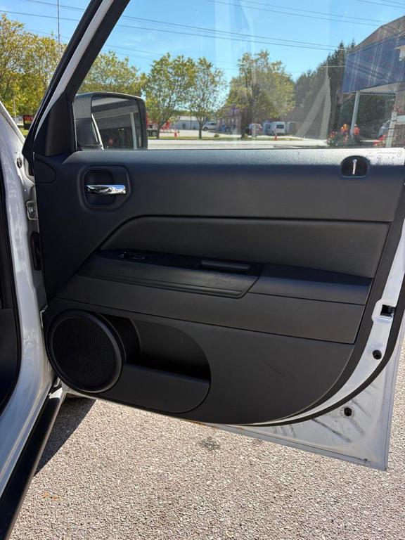used 2016 Jeep Patriot car, priced at $9,900