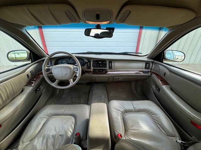 used 2000 Buick Park Avenue car, priced at $14,999