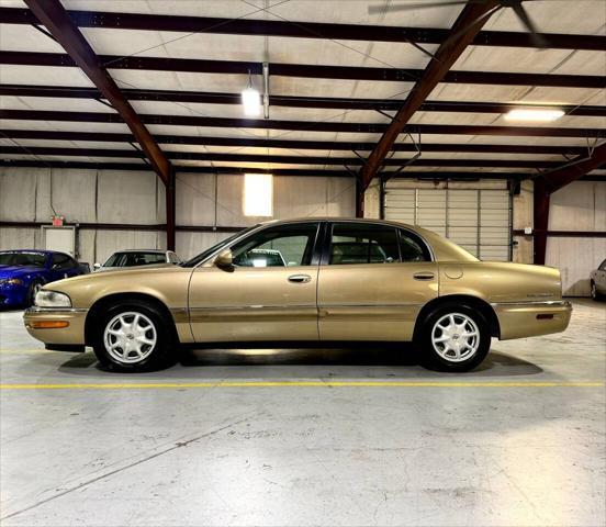 used 2000 Buick Park Avenue car, priced at $14,999