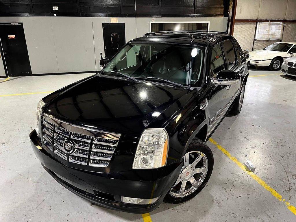 used 2007 Cadillac Escalade EXT car, priced at $27,999