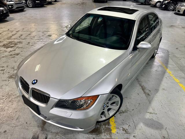 used 2006 BMW 330 car, priced at $16,999