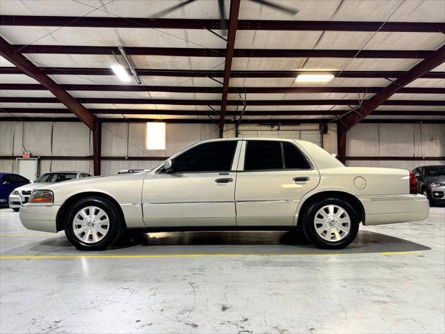 used 2004 Mercury Grand Marquis car, priced at $17,999