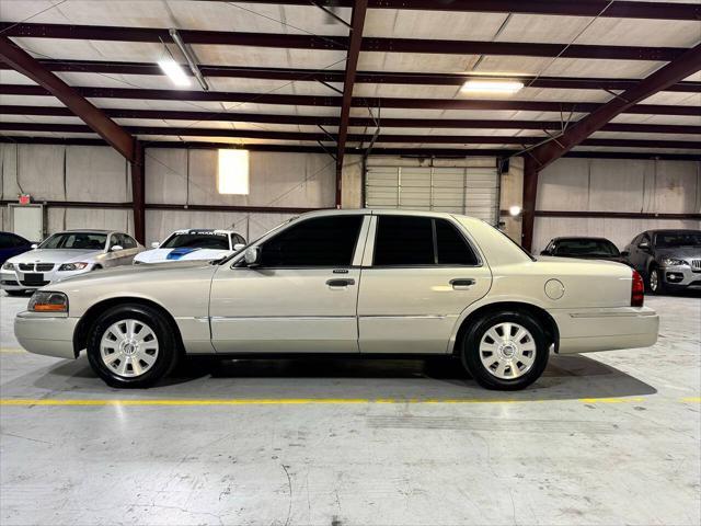 used 2004 Mercury Grand Marquis car, priced at $17,999