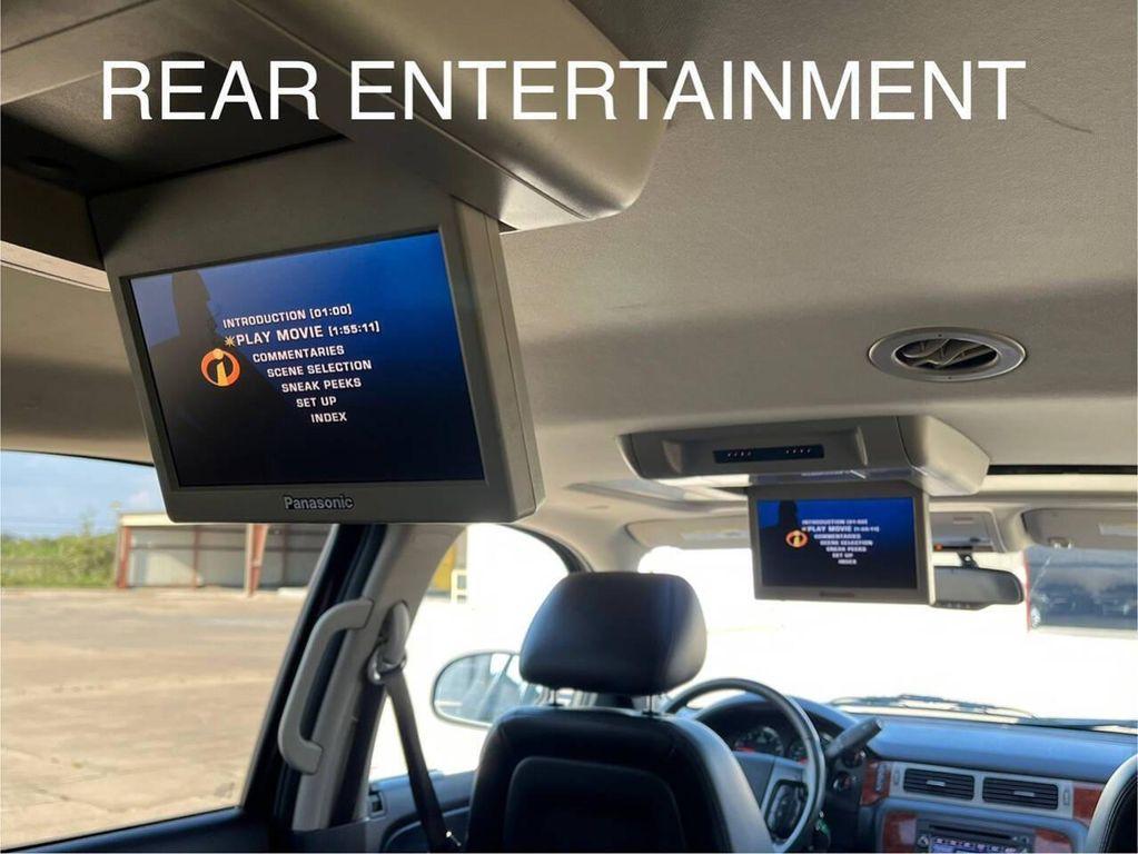 used 2010 Chevrolet Suburban car, priced at $22,899