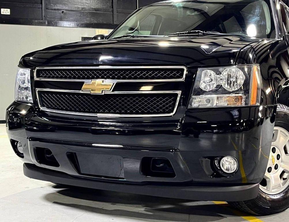 used 2010 Chevrolet Suburban car, priced at $22,899