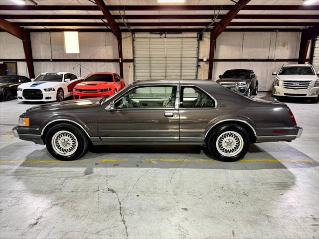 used 1992 Lincoln Mark VII car, priced at $21,999