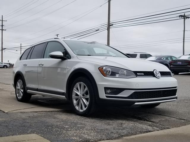 used 2017 Volkswagen Golf Alltrack car, priced at $15,888