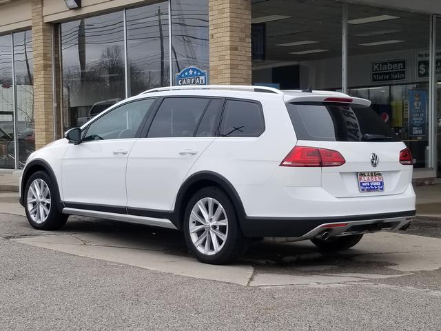 used 2017 Volkswagen Golf Alltrack car, priced at $15,888