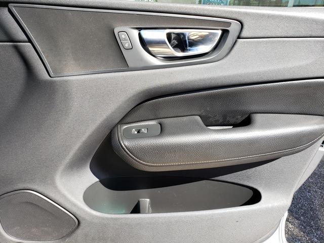 used 2018 Volvo XC60 car, priced at $15,888