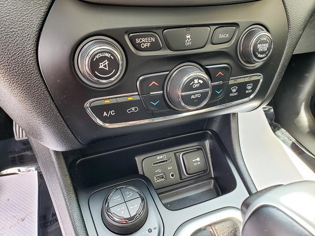 used 2014 Jeep Cherokee car, priced at $9,888