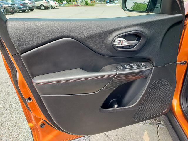 used 2014 Jeep Cherokee car, priced at $9,888