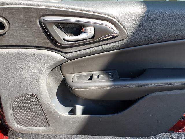 used 2015 Chrysler 200 car, priced at $8,888