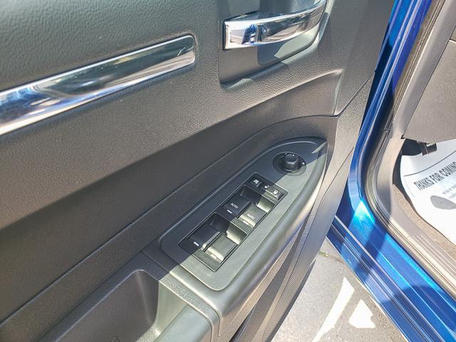 used 2009 Chrysler 300 car, priced at $12,888