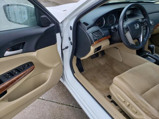 used 2012 Honda Accord car, priced at $8,888