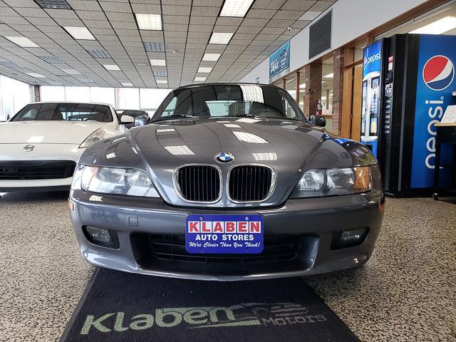 used 1999 BMW Z3 car, priced at $10,888