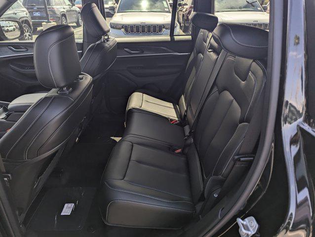 new 2025 Jeep Grand Cherokee car, priced at $43,643