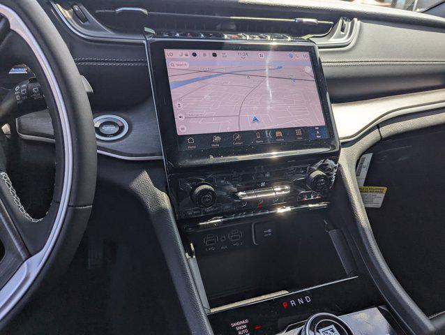 new 2025 Jeep Grand Cherokee car, priced at $43,643